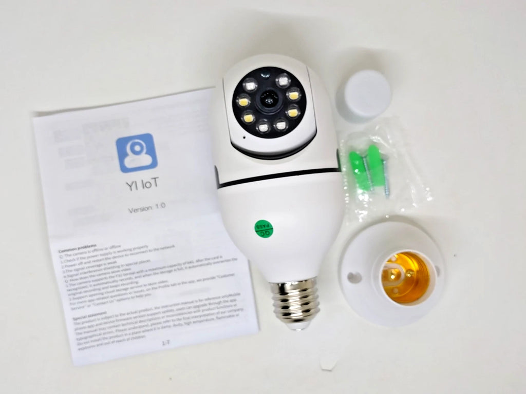 360° Light Bulb Security Camera
